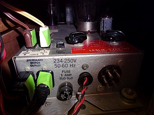 Leslie 147 technisch generalüberholt, Holz Note 2- mit integrierten Tragegriffen