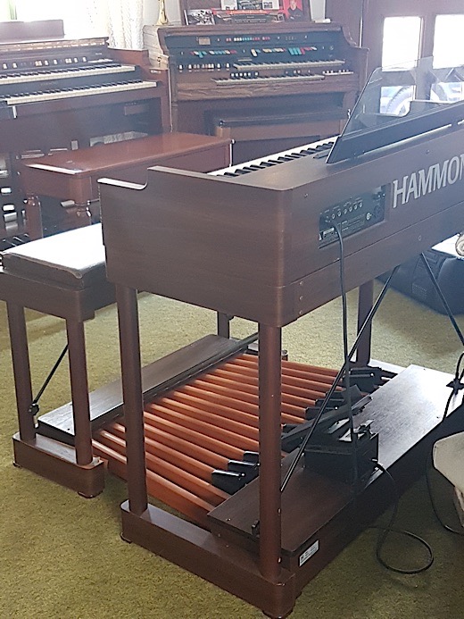 Hammond XB-5 gebraucht aus 1. Hand inkl. 25-tönigem Vollpedal