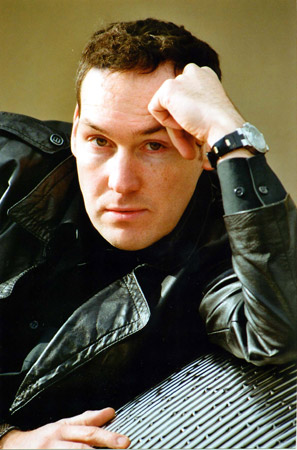 michael-falkenstein-2002.jpg (49485 Byte)