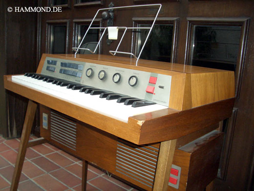 philips philicorda organ